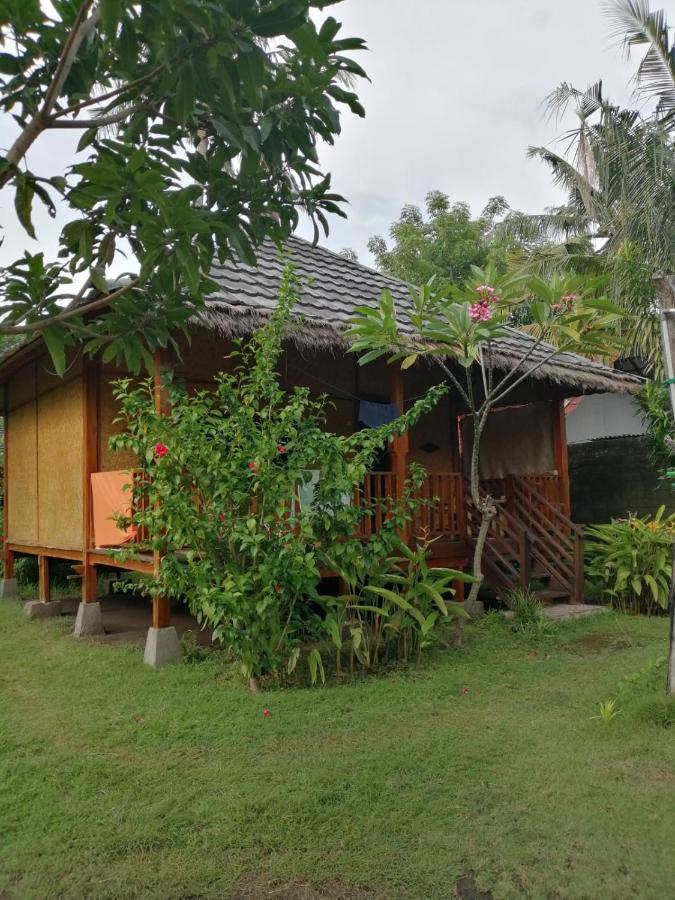 Tangga Bungalows Гили Еър Екстериор снимка