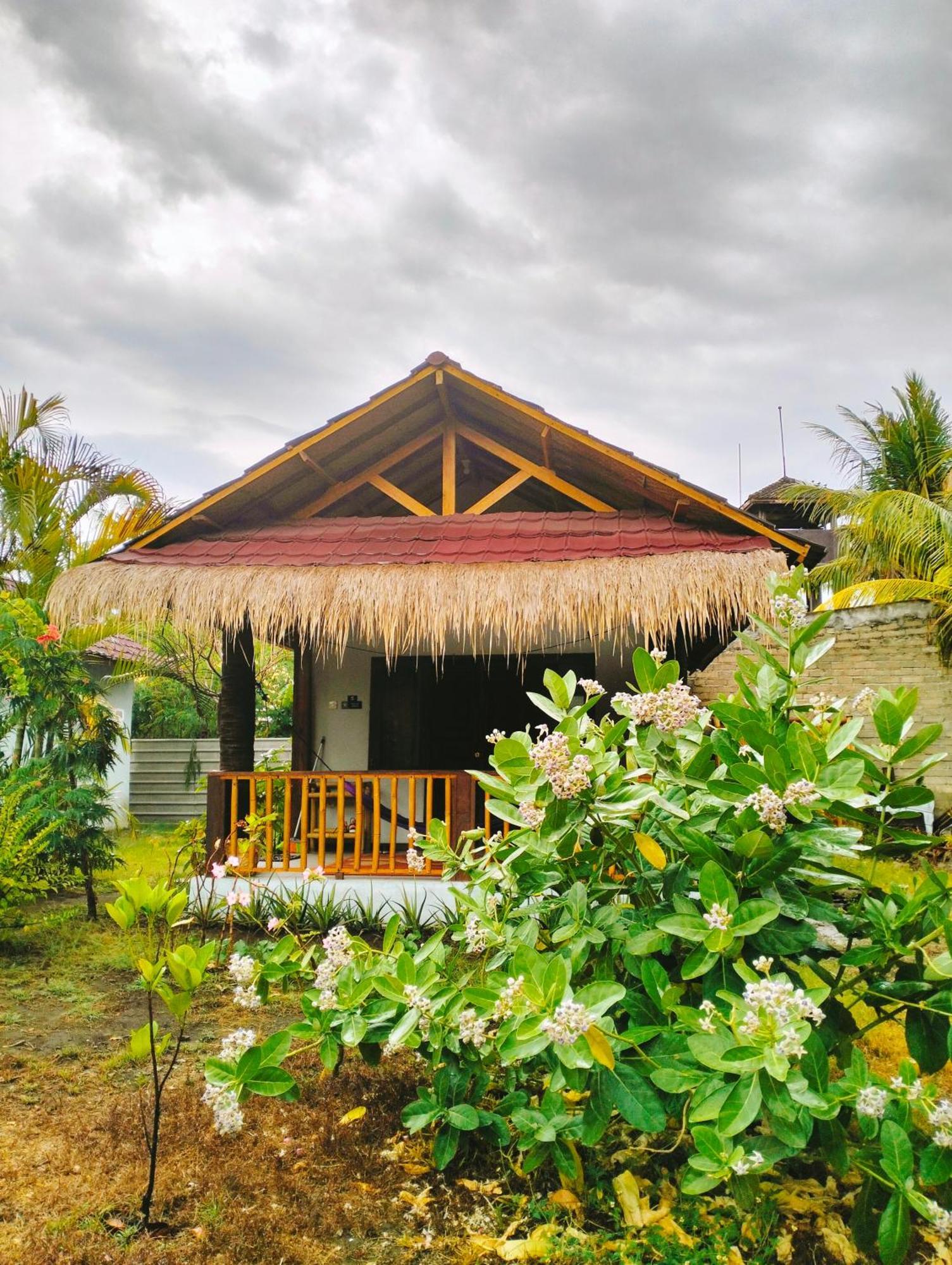 Tangga Bungalows Гили Еър Екстериор снимка