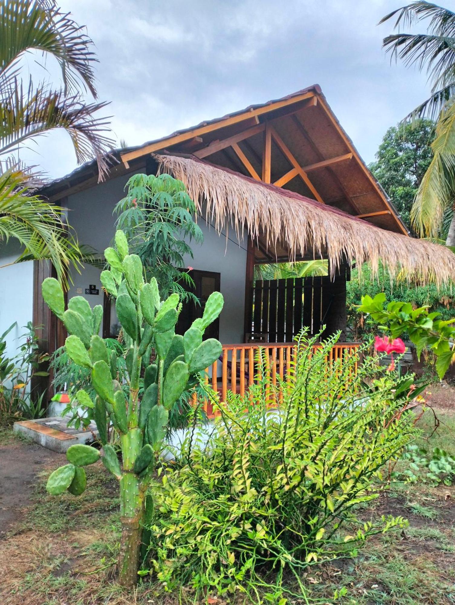 Tangga Bungalows Гили Еър Екстериор снимка