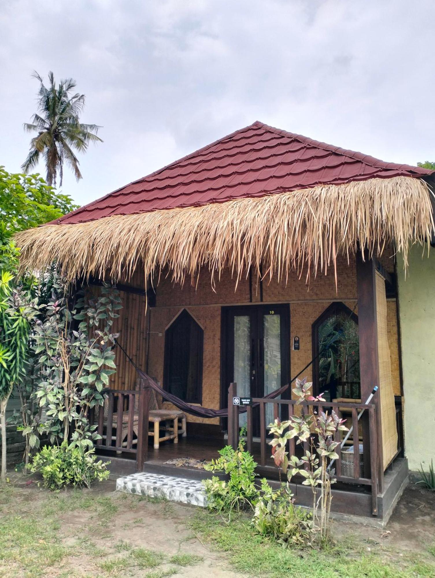 Tangga Bungalows Гили Еър Стая снимка