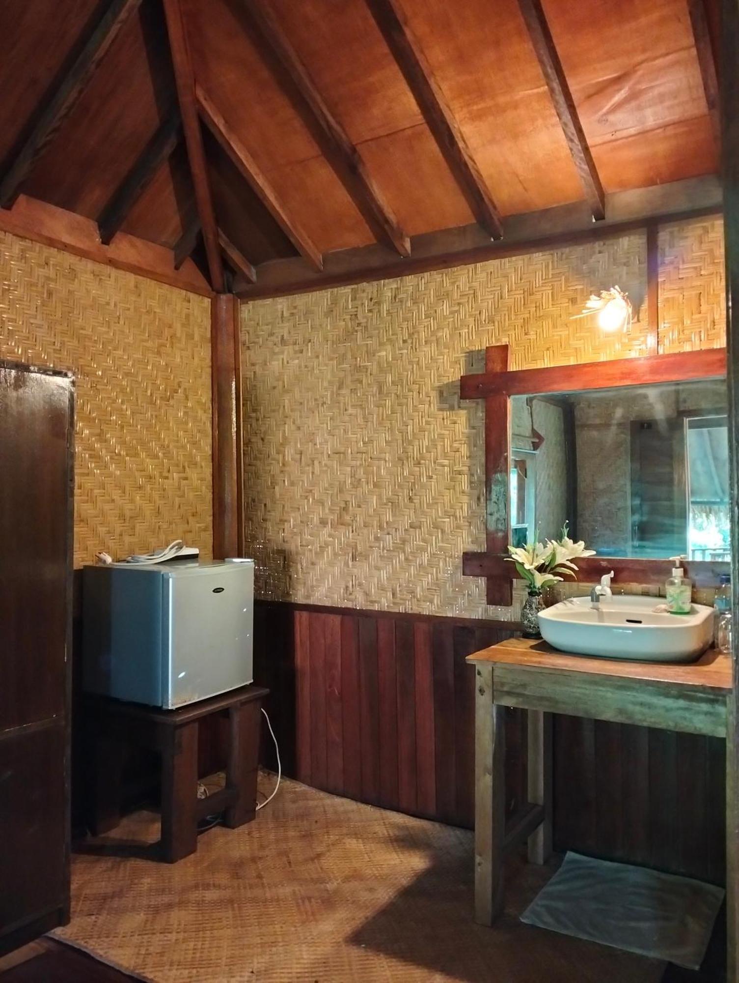 Tangga Bungalows Гили Еър Стая снимка